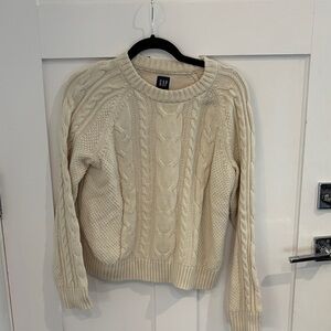 GAP Women's Cream Cable Knit Crewneck Sweater